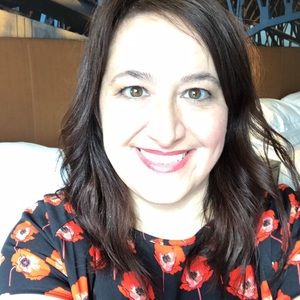 Meet your Posher, Toni